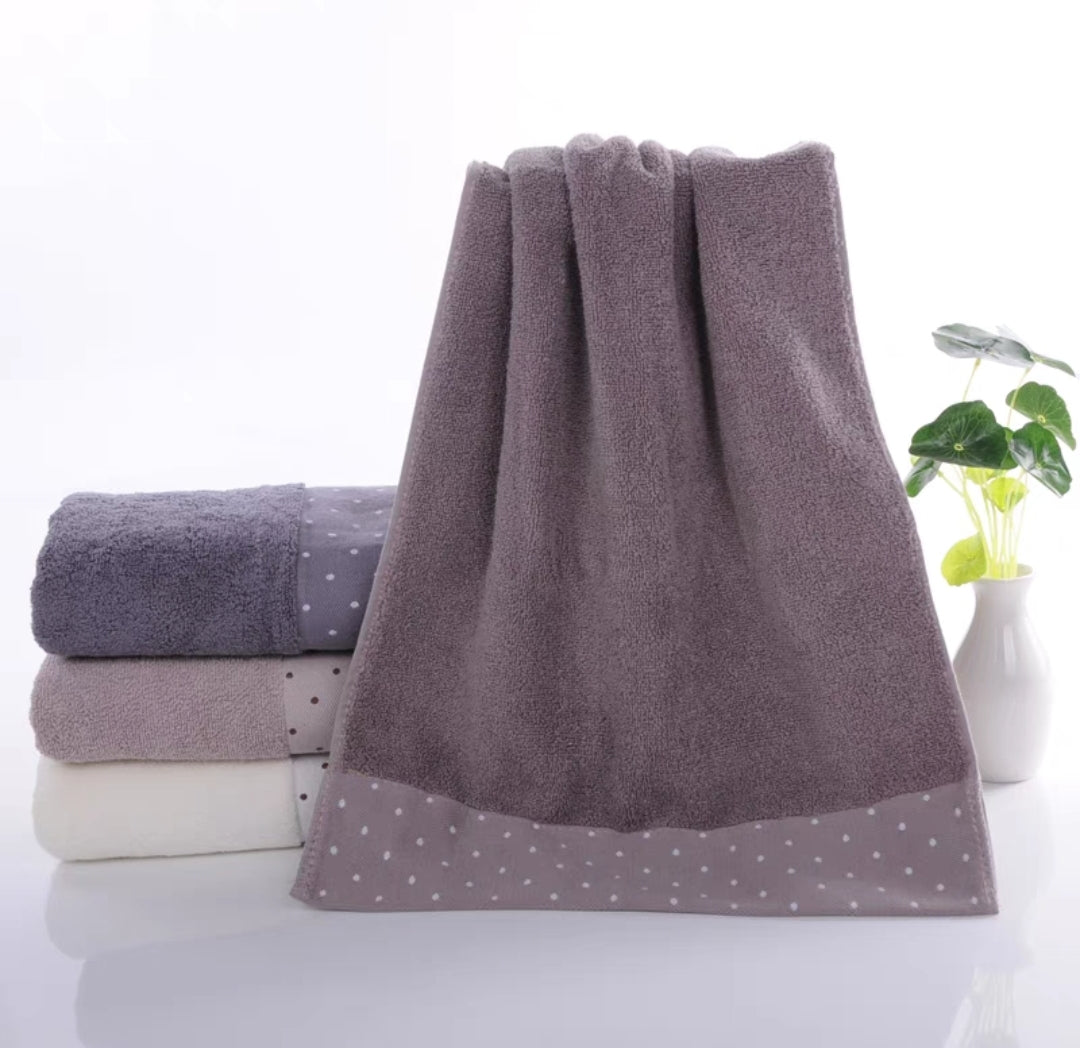 Personalised Embroidered Cotton Towel – 7 Colours | 2 Sizes | Custom Name or Logo